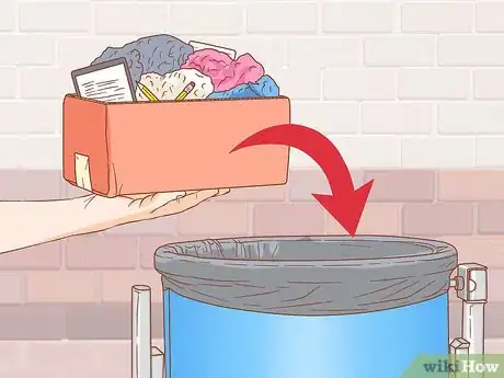 Image titled Organize Your Locker Step 3