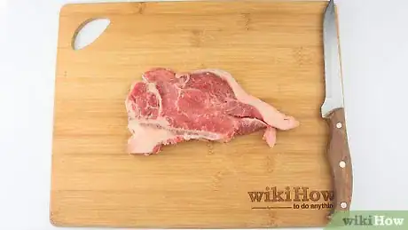 Image titled Use a Boning Knife Step 1