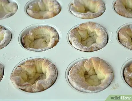 Image titled Make Cinnamon Roll Cups Step 7