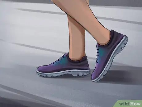 Image titled Have a Successful Date at the Zoo Step 8