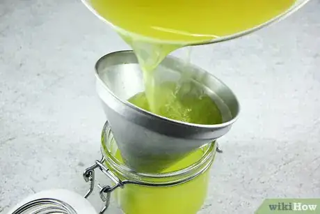 Image titled Make Elderflower Cordial Step 8