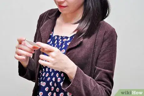 Image titled Get a Job as a Makeup Artist Step 3