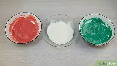 Image titled Make Christmas S'mores Step 11