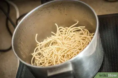 Image titled Make Chinese Noodles and Vegetables Step 2