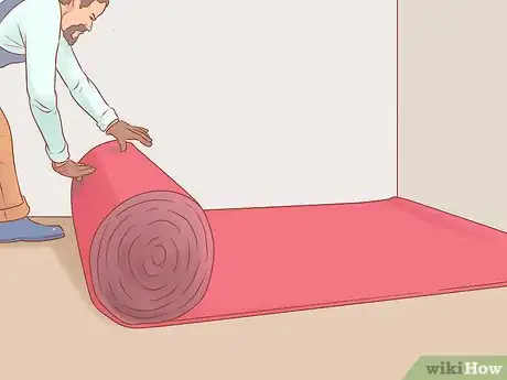 Image titled Make Daily Life Easier for a Mobility‐Impaired Cat Step 3