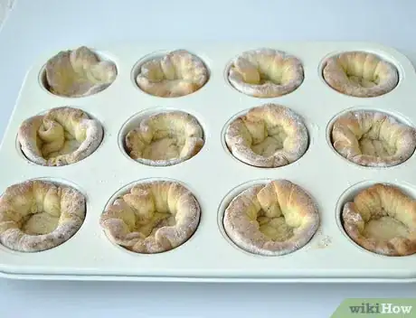 Image titled Make Cinnamon Roll Cups Step 6
