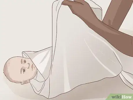 Image titled Use a Bulb Syringe on a Baby Step 7