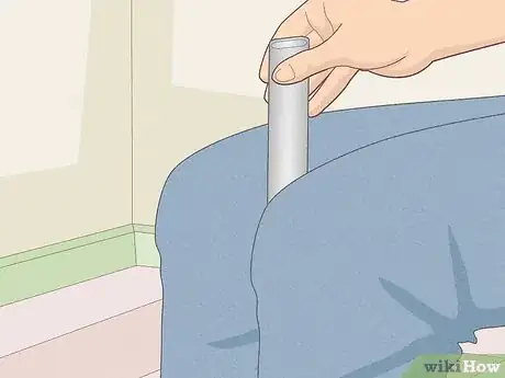 Image titled Reassemble an E Z Hold II Bar Clamp Step 2