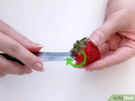 Image titled Hull Strawberries Step 13