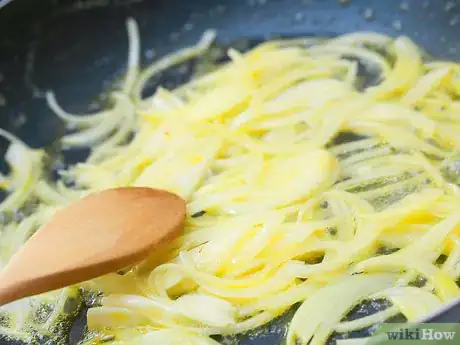 Image titled Make Soubise Sauce Step 9