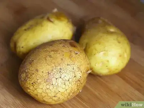 Image titled Bake a Potato in the Microwave Step 1