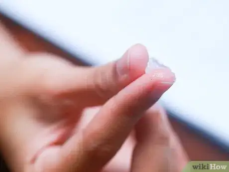 Image titled Make Eyelashes Longer with Vaseline Step 6