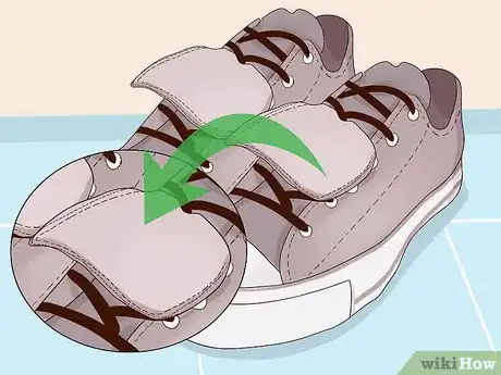 Image titled Buy Waterproof Shoes Step 9