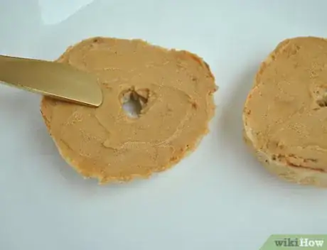 Image titled Make Peanut Butter Banana Bagels Step 28