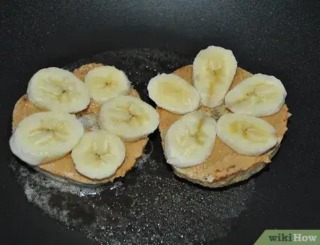 Image titled Make Peanut Butter Banana Bagels Step 31
