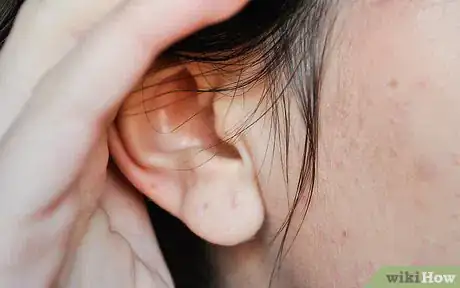 Image titled Tell If Someone Is in Your Closet Step 2