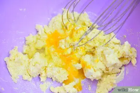 Image titled Make Slutty Brownies Step 7