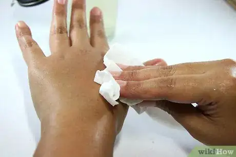 Image titled Make a Glycerin Moisturizer Step 7