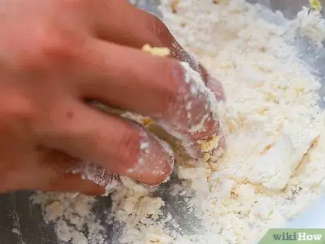 Image titled Make White Wine Sauce Step 11