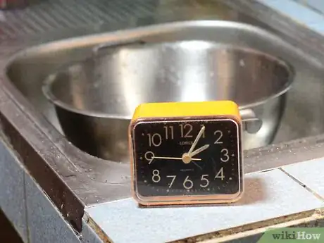 Image titled Clean a Fondue Pot Step 7