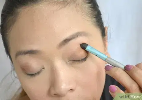 Image titled Wear Eye Makeup Step 6