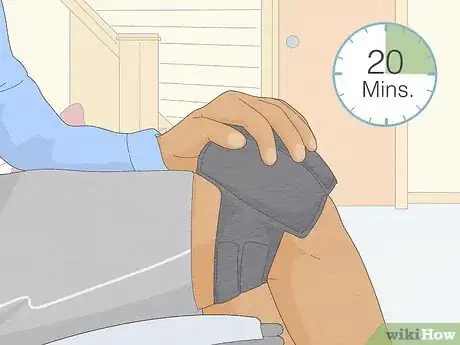 Image titled Keep Your Knees Warm in Winter Step 1