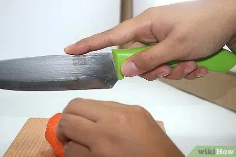 Image titled FirmlyGrasp Step 5