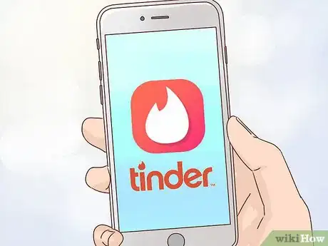 Image titled Pull a One Night Stand With Women Step 2