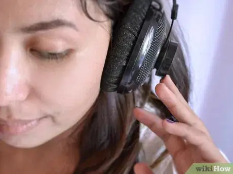 Image titled Get a Dark and Romantic Look Step 2