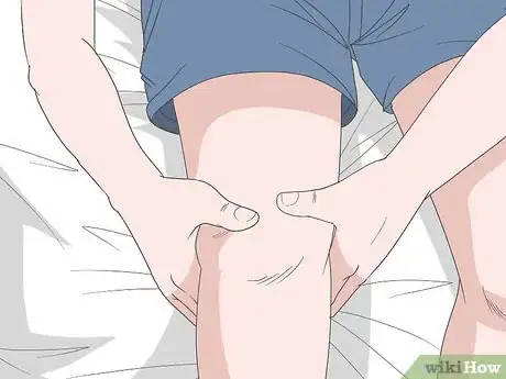 Image titled Reduce Knee Pain While Walking Step 8