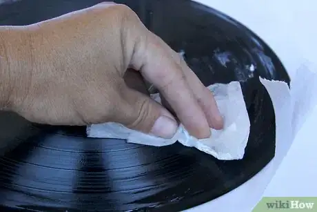 Image titled Clean a Vinyl Record with Wood Glue Step 9