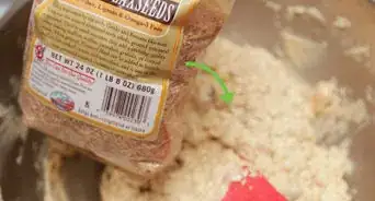 Make Oatmeal Raisin Cookies