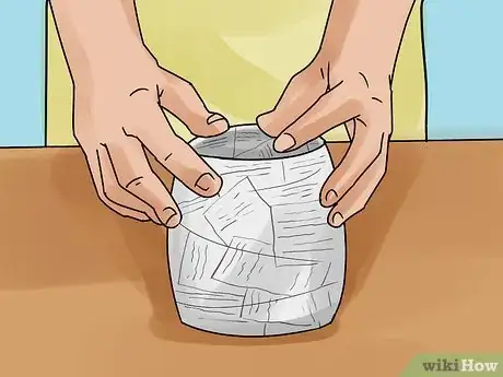 Image titled Make a Holographic Vase Step 2