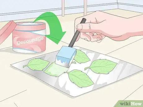 Image titled Make Leaf Vases Step 7