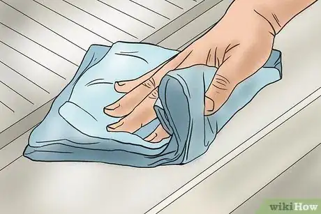 Image titled Remove a Fish Smell from a Refrigerator Step 8