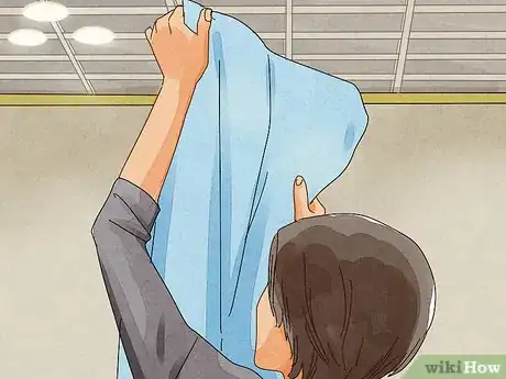 Image titled Arrange Your Teenage Daughter’s Bedroom Step 16