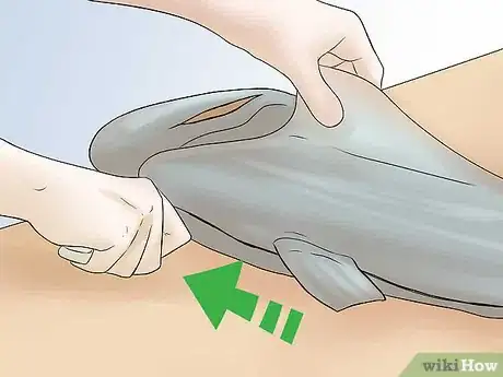 Image titled Can Salmon Step 2