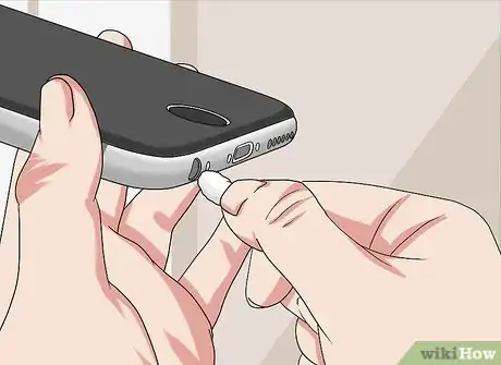 Image titled Clean a Headphone Jack Step 6