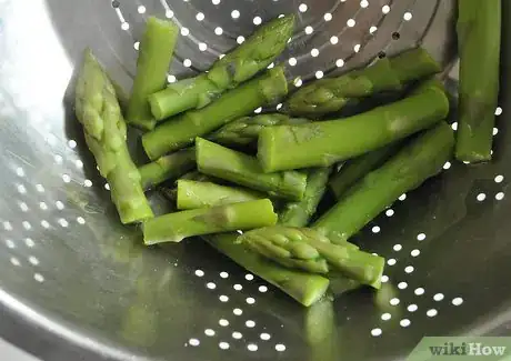 Image titled Make a Salmon Noodle Bowl Step 5