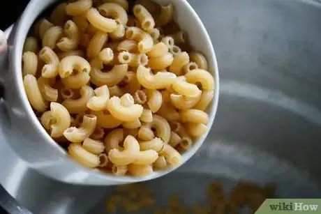 Image titled Make Pressure Cooker Macaroni and Cheese Step 1