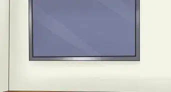 Organize Your Small, Heavily Cluttered Room