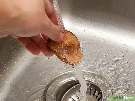 Image titled Clean Shiitake Mushrooms Step 2