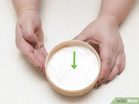 Image titled Deal With Frizzy Hair Step 13