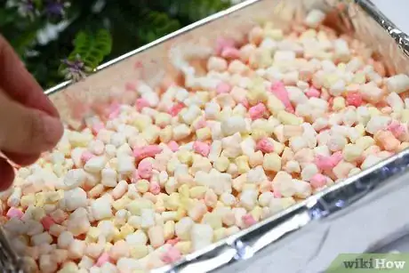 Image titled Make Layered Rice Krispie Treats Step 15