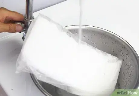 Image titled Freeze Buttermilk Step 10