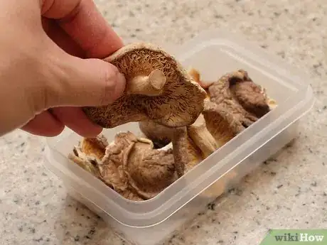 Image titled Clean Shiitake Mushrooms Step 7