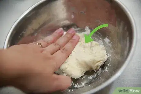 Image titled Make Pepperoni Pizza Step 6