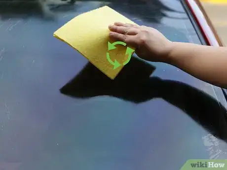 Image titled Remove Windshield Streaking Step 4