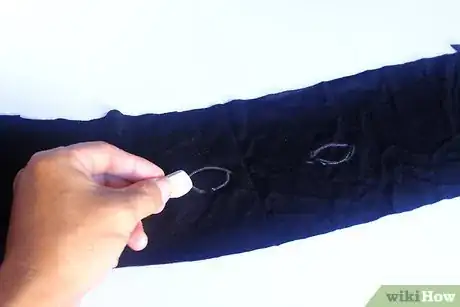 Image titled Make a Zorro Mask Step 3