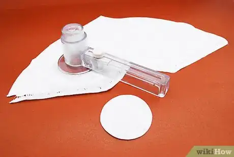 Image titled Make a Coffee Filter 'ExpoDisc' Step 3